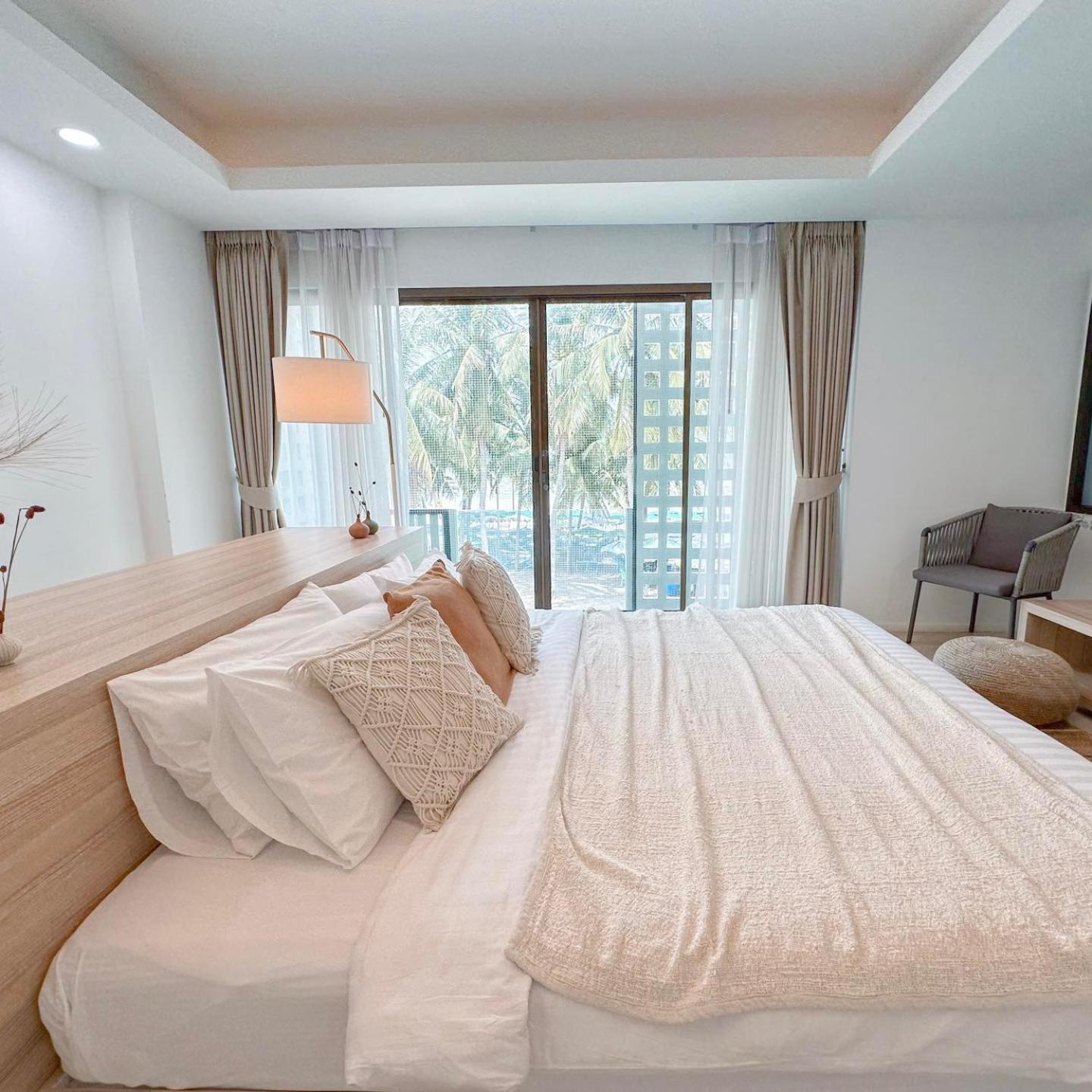 S2 Hotel - Sha Plus Certified 방샌 외부 사진